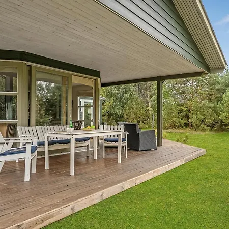 3 Bedroom Gorgeous Home In Vaeggerlose